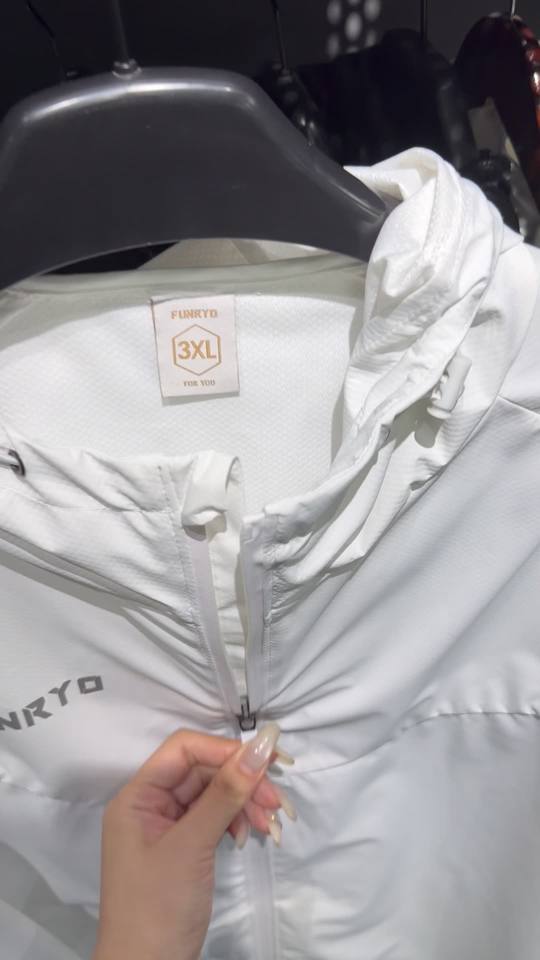 Team jacket / quarter-zip – jacket-001