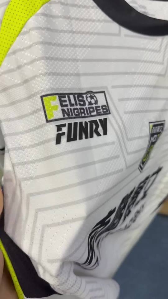 Custom soccer kit – soccer-019
