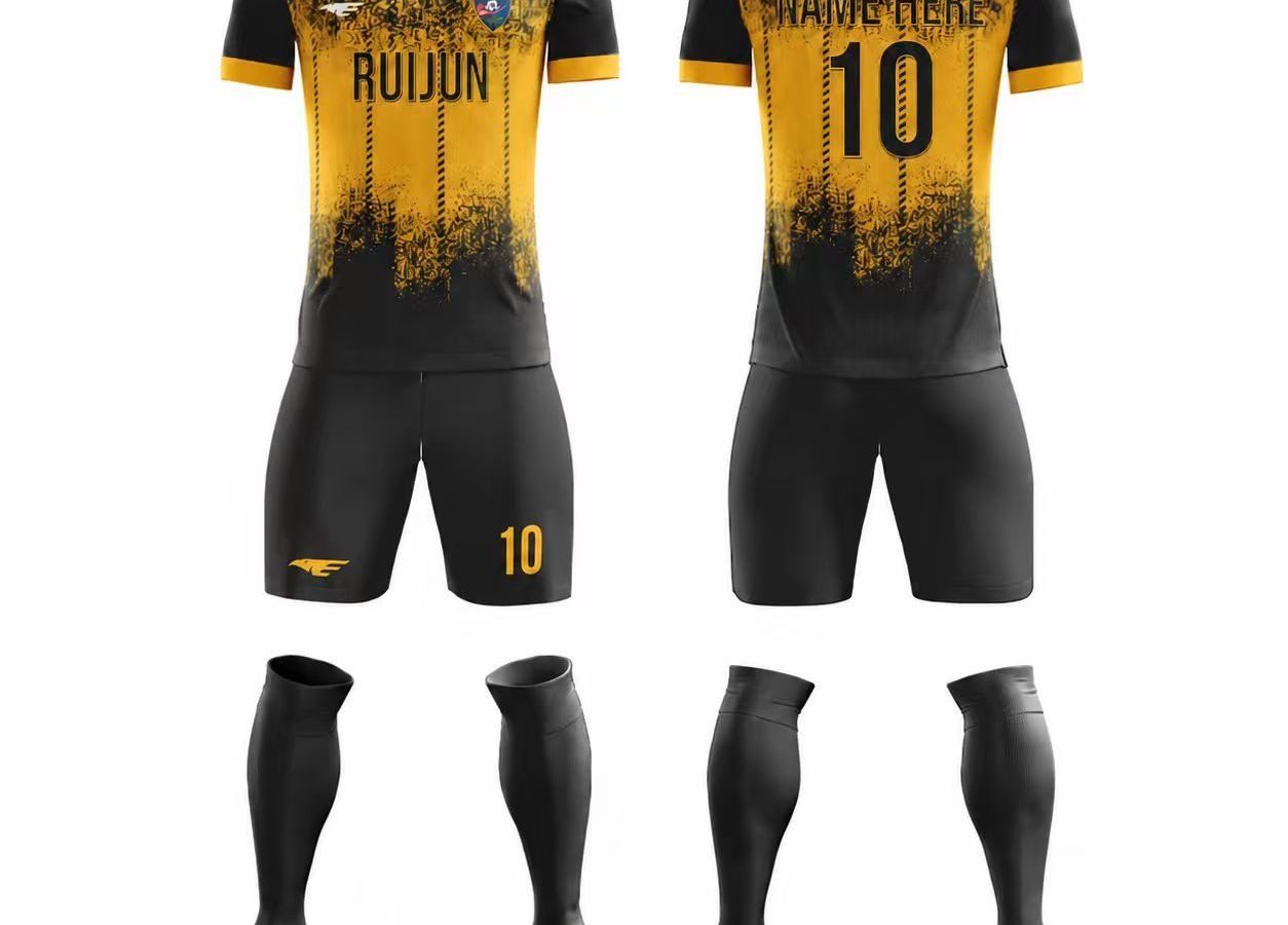 Custom Soccer Uniforms made by RUIJUN